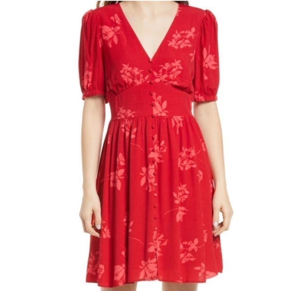 Chelsea28 Poppy Red Floral Mini Dress
